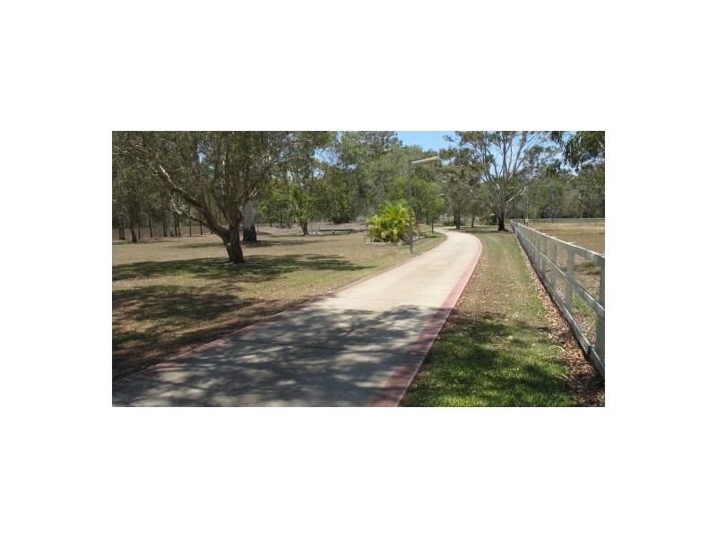 55 Shore Road East, Urangan QLD 4655