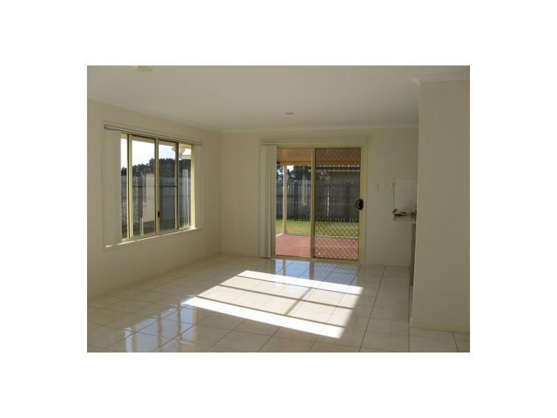 51 Bounty Circuit, Eli Waters QLD 4655