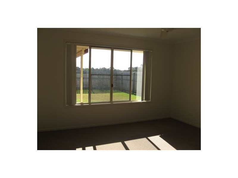 51 Bounty Circuit, Eli Waters QLD 4655