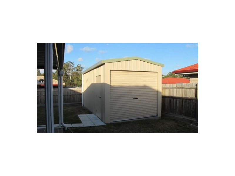 30 Moonstone Drive, Urangan QLD 4655