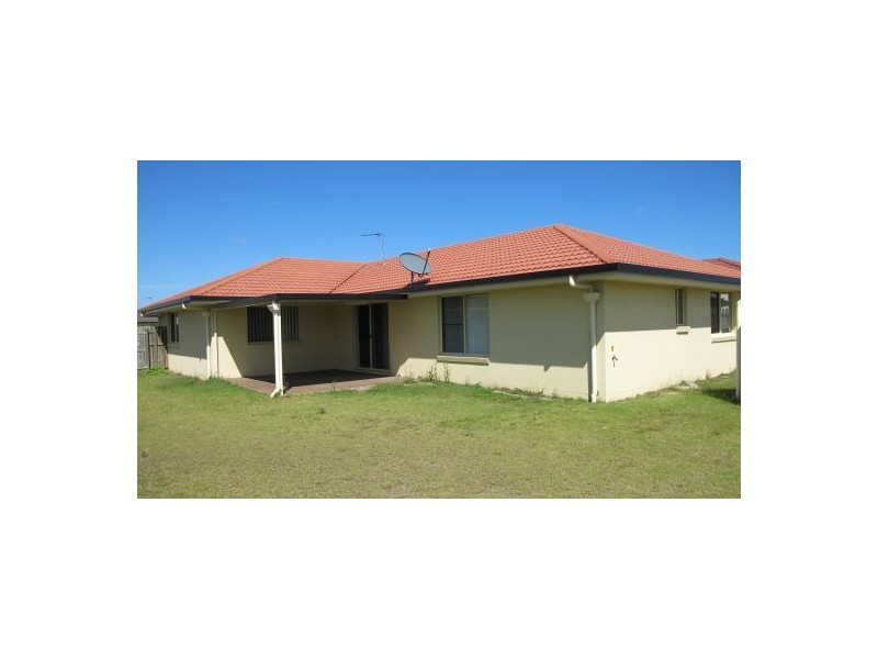 11 Protector Way, Eli Waters QLD 4655