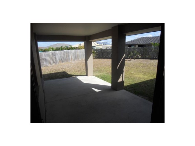 61 Bounty Circuit, Eli Waters QLD 4655