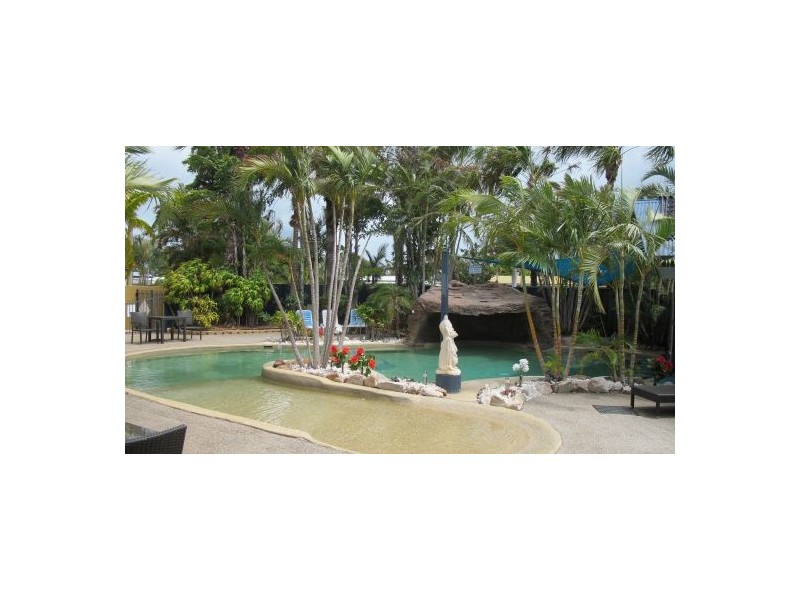 24/33 Elizabeth St, Urangan QLD 4655