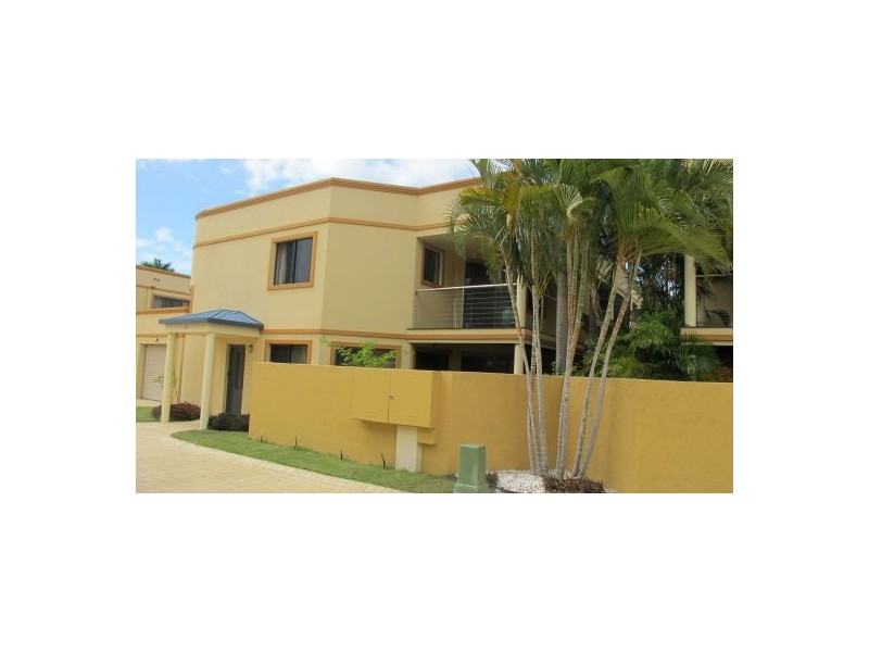 24/33 Elizabeth St, Urangan QLD 4655