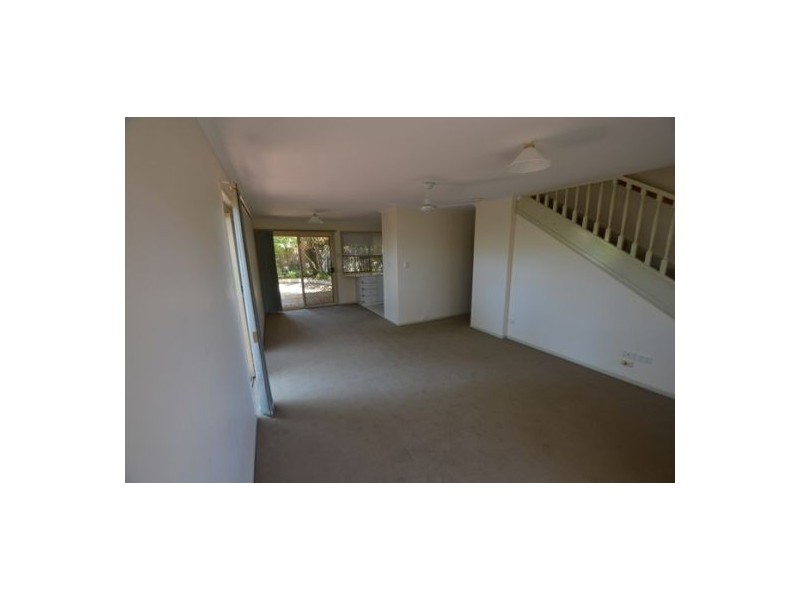 18/29 Neil St, Pialba QLD 4655