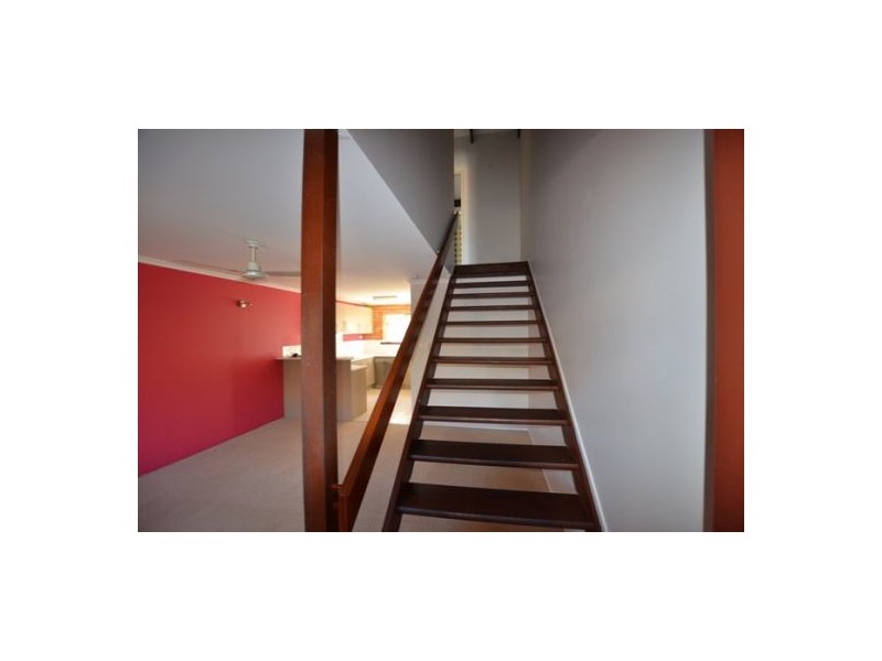 3/80 Hibiscus Street, Urangan QLD 4655