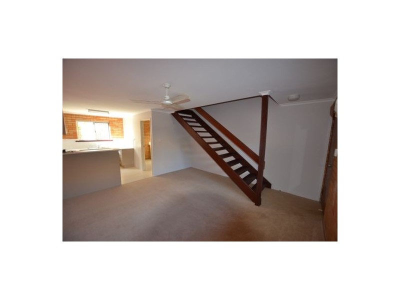 3/80 Hibiscus Street, Urangan QLD 4655