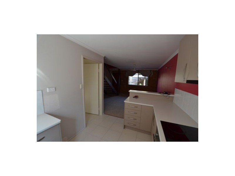 3/80 Hibiscus Street, Urangan QLD 4655