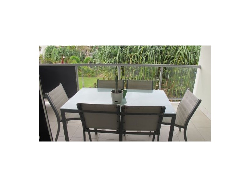 U 49 / 68 Pulgul St, Urangan QLD 4655