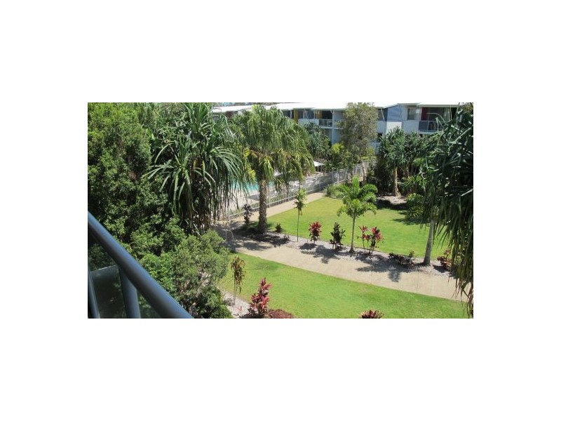 U 49 / 68 Pulgul St, Urangan QLD 4655