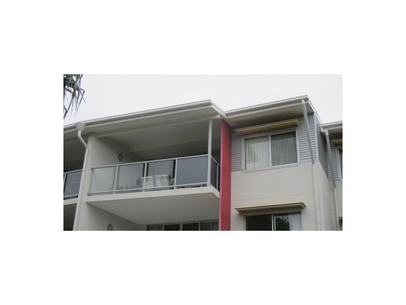 U 49 / 68 Pulgul St, Urangan QLD 4655