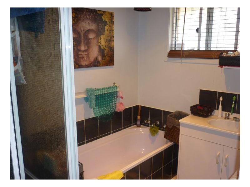 2 Verna Close, Armidale NSW 2350