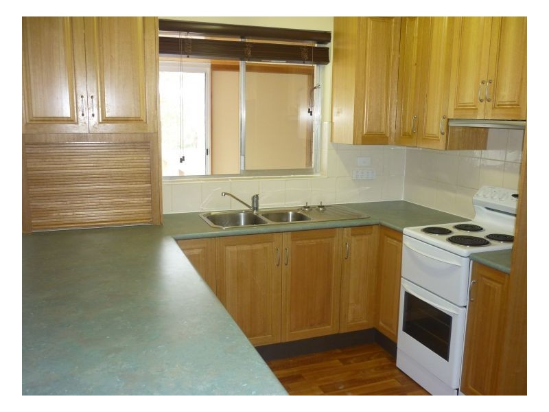 27 Chestnut Avenue, Armidale NSW 2350