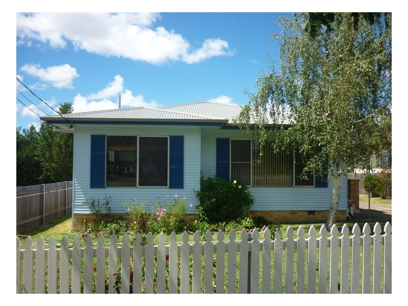 165 Butler street, Armidale NSW 2350