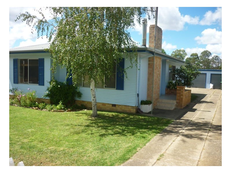 165 Butler street, Armidale NSW 2350