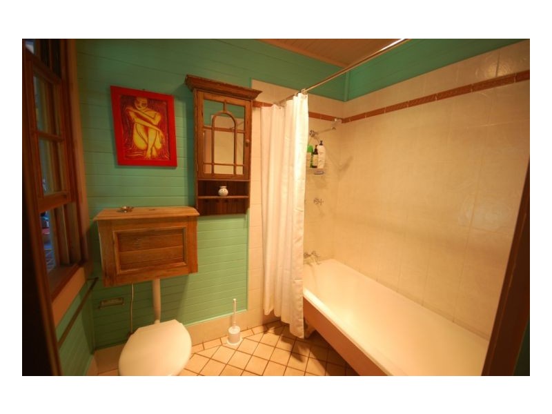 Invergowrie NSW 2350