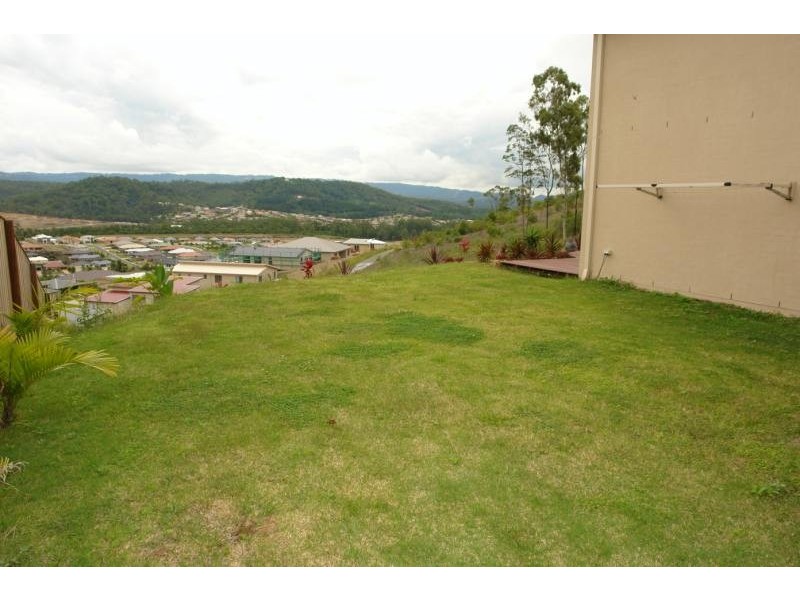 Pacific Pines QLD 4211