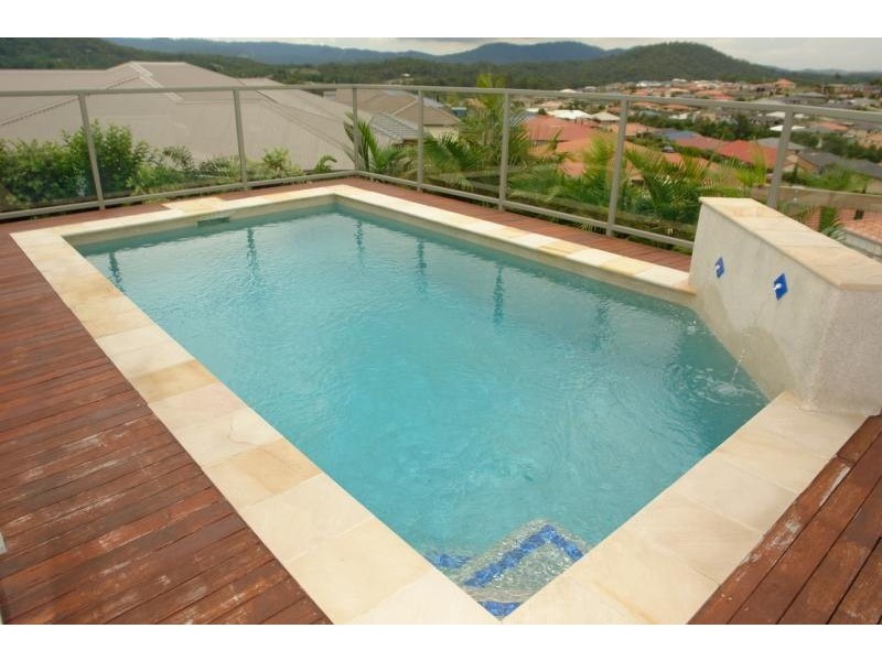 Pacific Pines QLD 4211