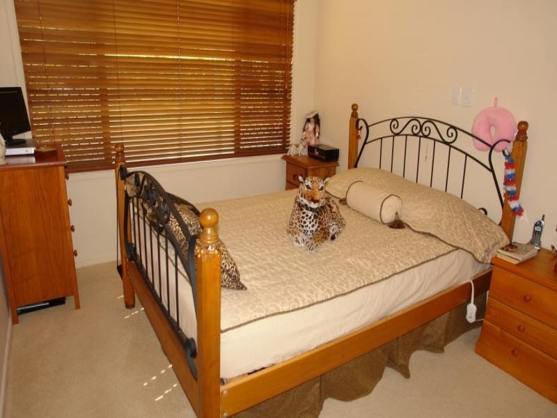 Highland Park QLD 4211