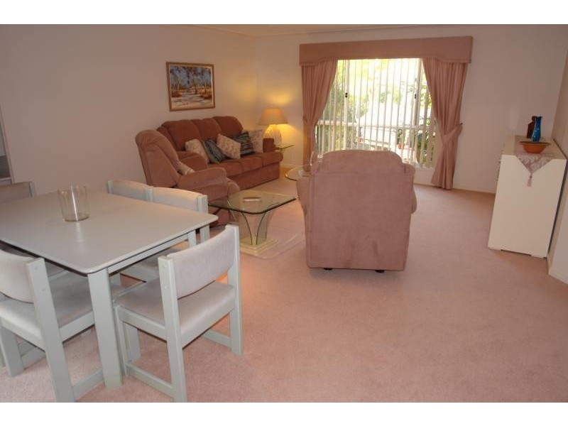 Pacific Pines QLD 4211