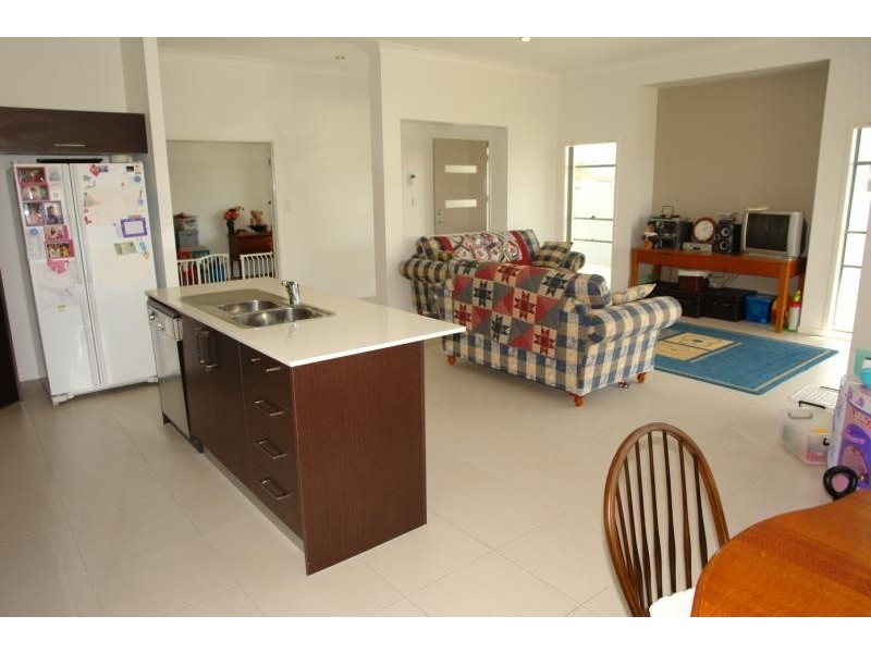 Coombabah QLD 4216