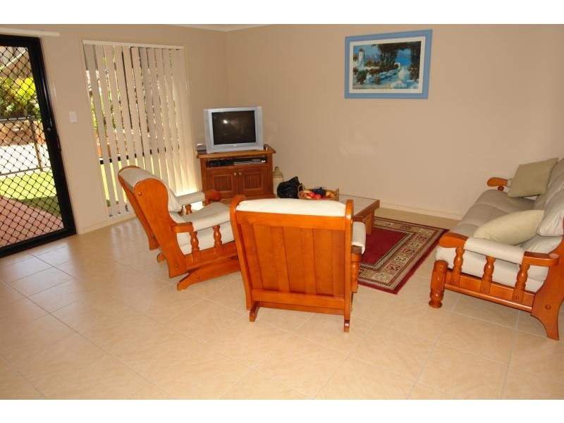 Pacific Pines QLD 4211