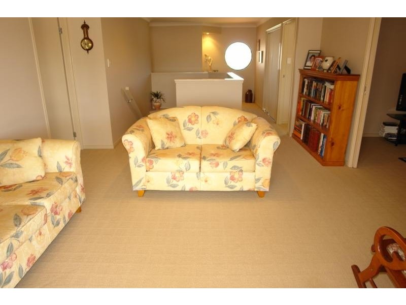 Pacific Pines QLD 4211