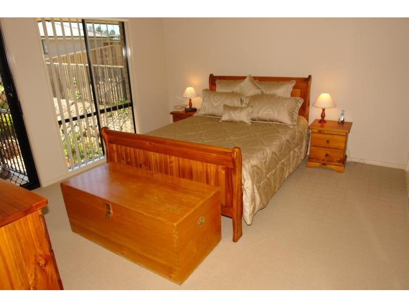 Pacific Pines QLD 4211