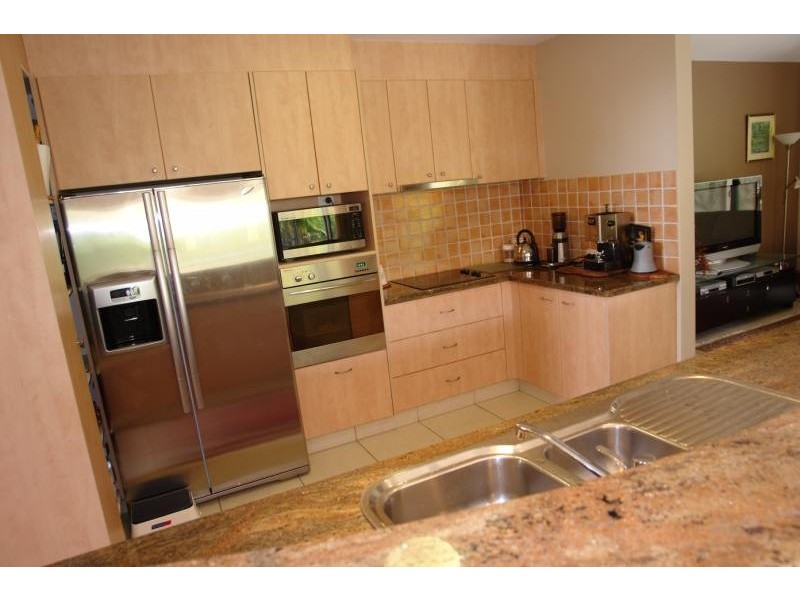 Hope Island QLD 4212