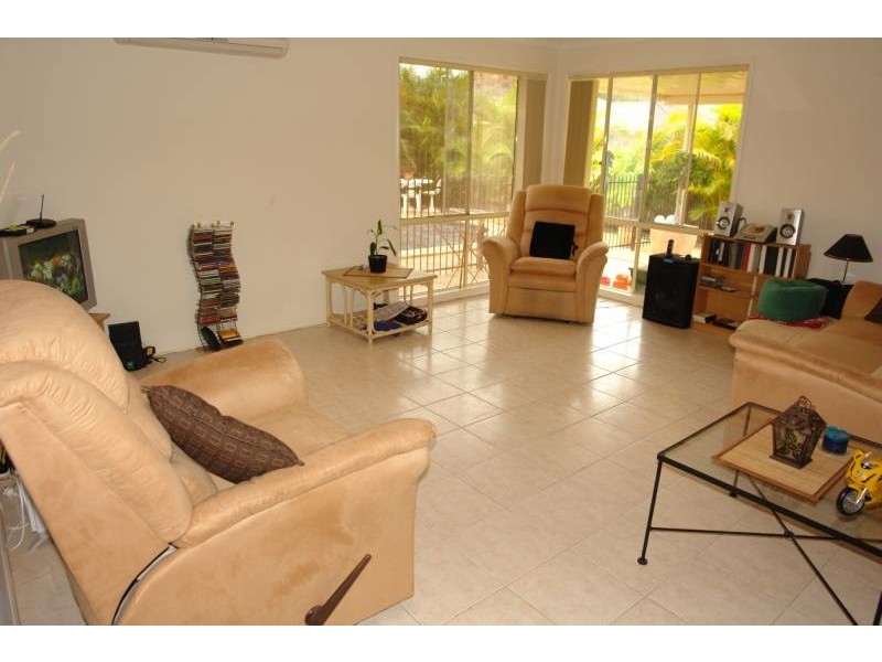 Pacific Pines QLD 4211