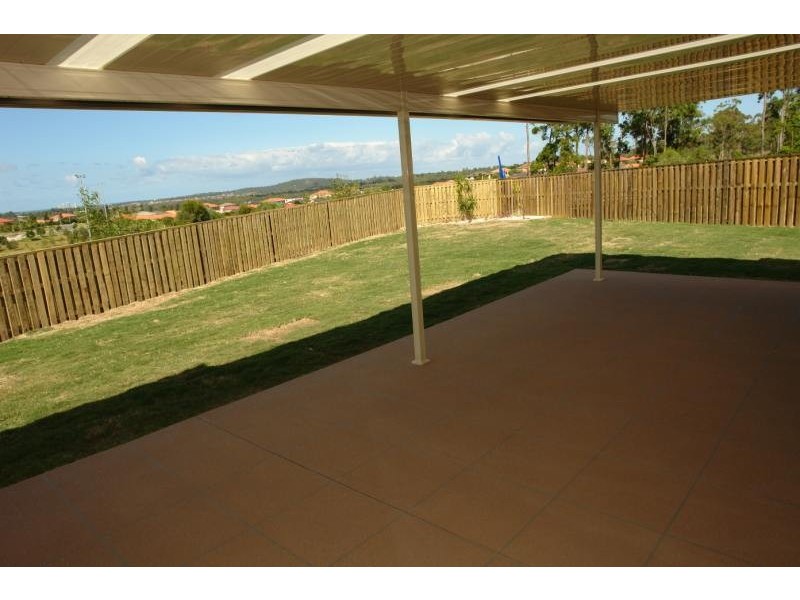 Pacific Pines QLD 4211