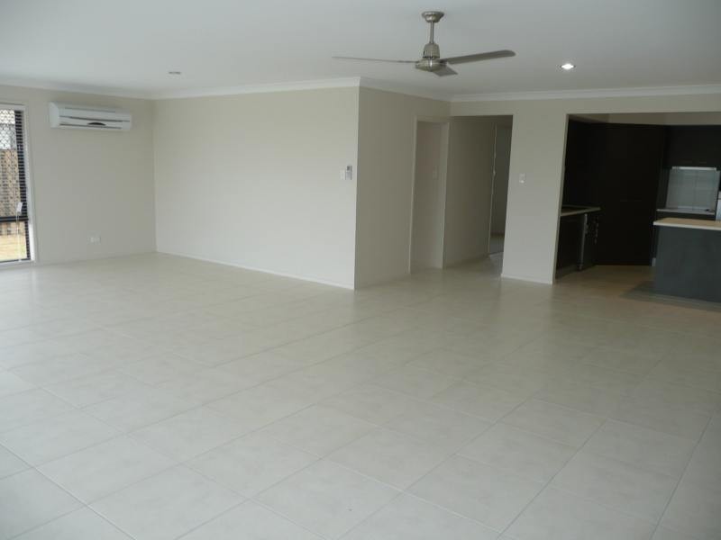 Pacific Pines QLD 4211