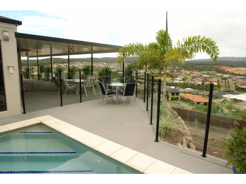 Pacific Pines QLD 4211
