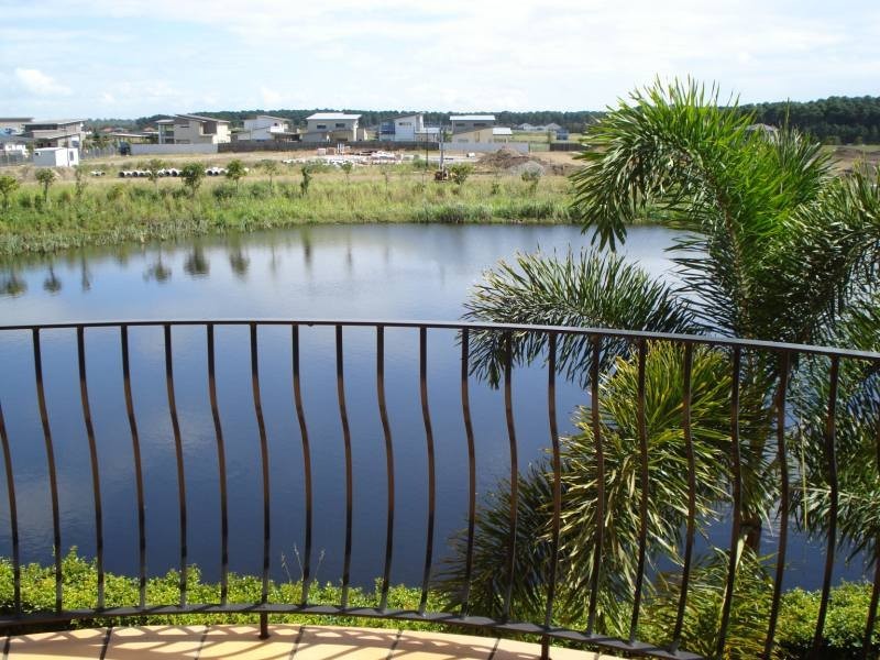 Hope Island QLD 4212