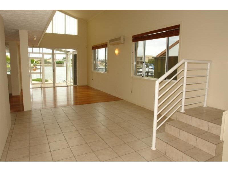 Biggera Waters QLD 4216