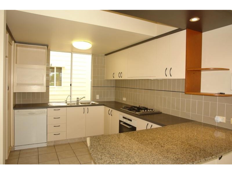 Biggera Waters QLD 4216