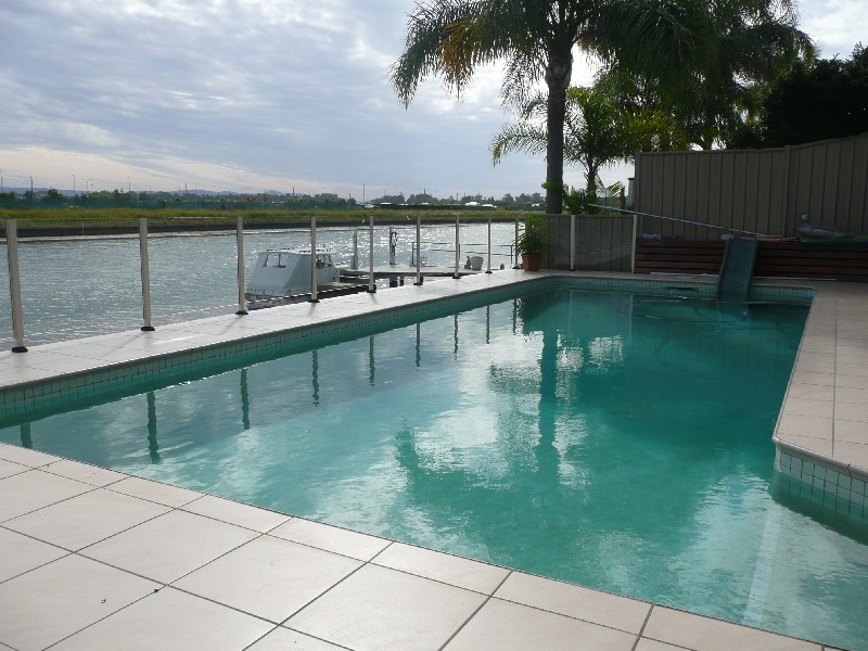 Biggera Waters QLD 4216