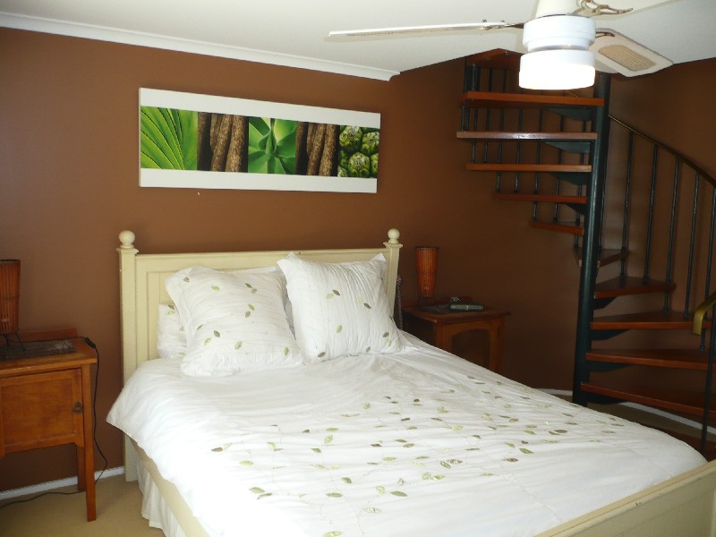 Biggera Waters QLD 4216