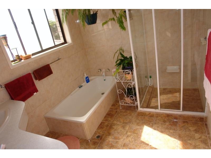 Paradise Point QLD 4216