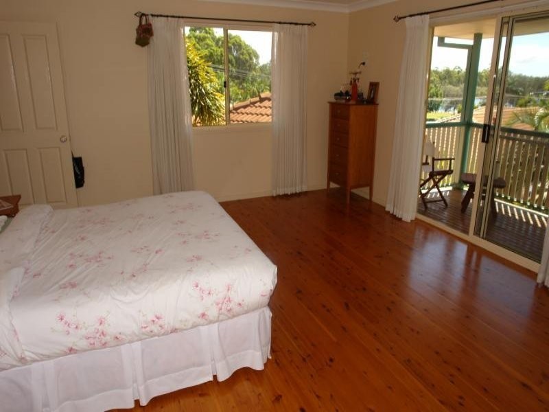 Hope Island QLD 4212