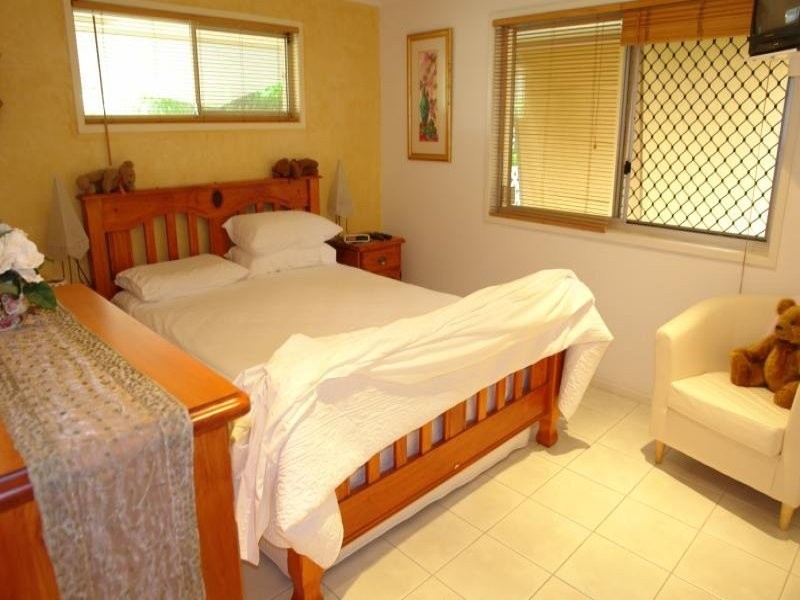 Paradise Point QLD 4216