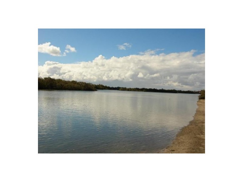 Coombabah QLD 4216