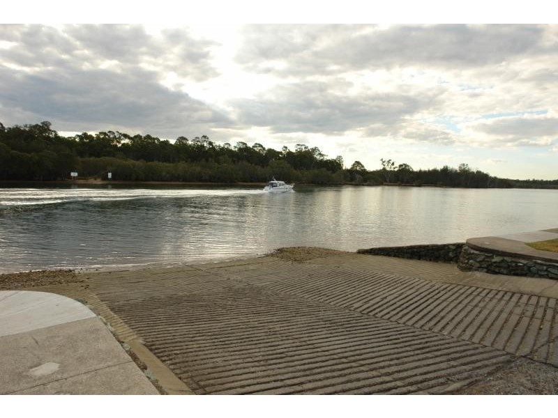 Hope Island QLD 4212