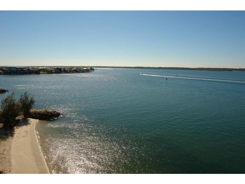 Paradise Point QLD 4216