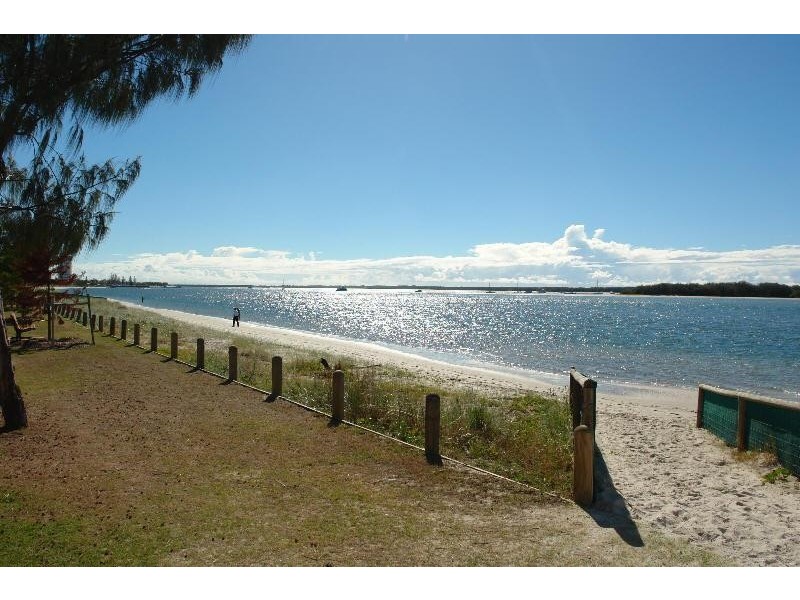 Biggera Waters QLD 4216