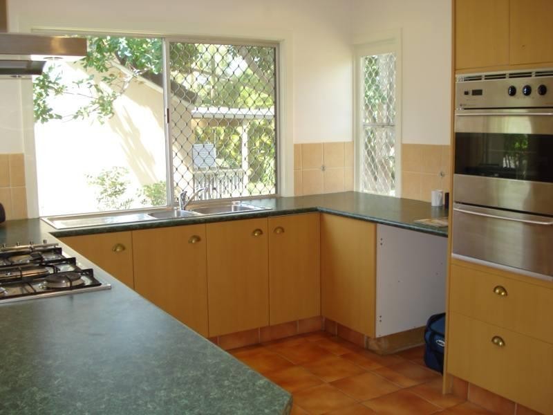 Hope Island QLD 4212