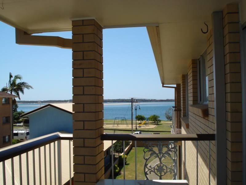 Biggera Waters QLD 4216