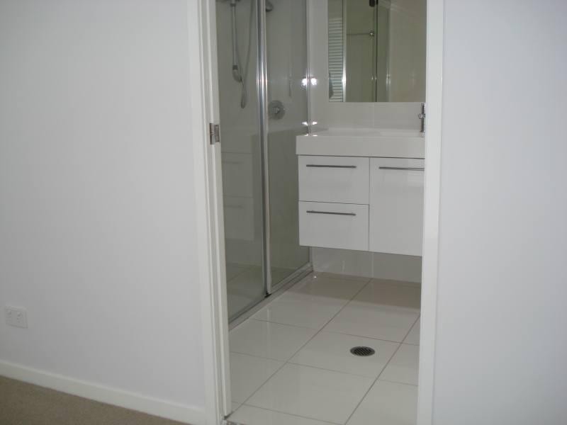 Labrador QLD 4215