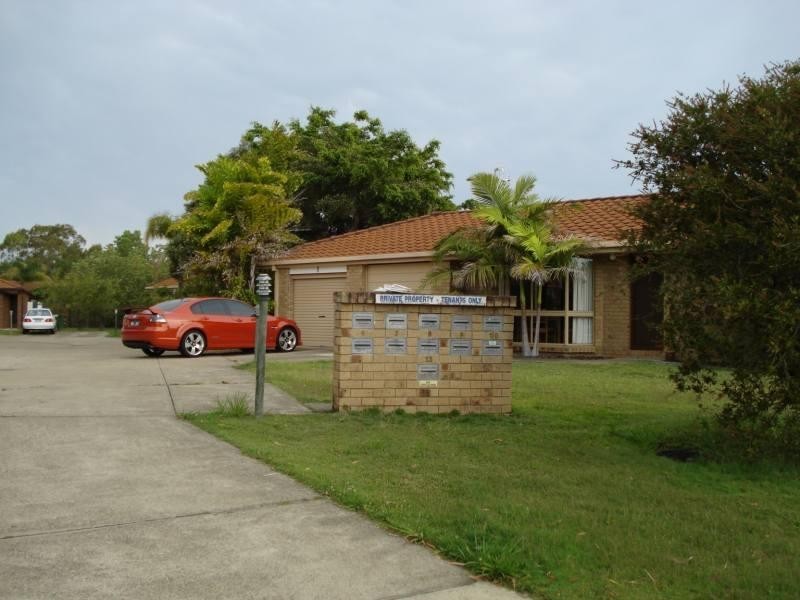 Labrador QLD 4215