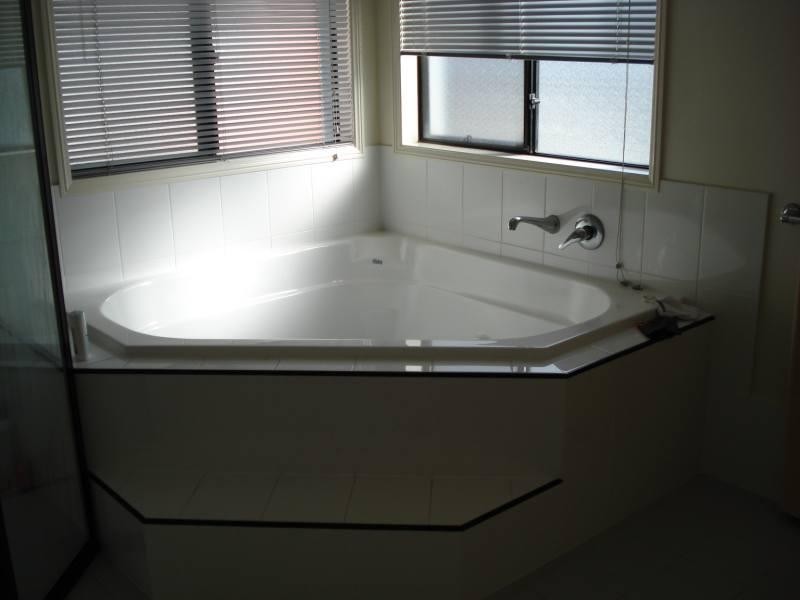 Paradise Point QLD 4216